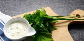 Tarator: Sağlıklı Sosların Lezzetli ve Besleyici Bileşeni Tarator: Sağlıklı Sosların Lezzetli ve Besleyici Bileşeni