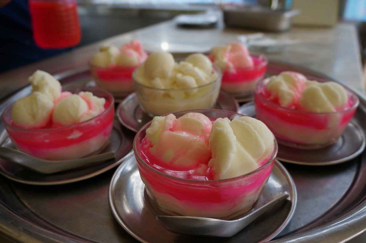 Tarçın: Tatlılara Lezzet Katan Şifalı Baharat